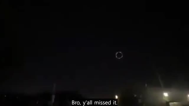 A Strange UAP In The Form Of An Eclipse Was Filmed In Chicago And Italy On The Same Day