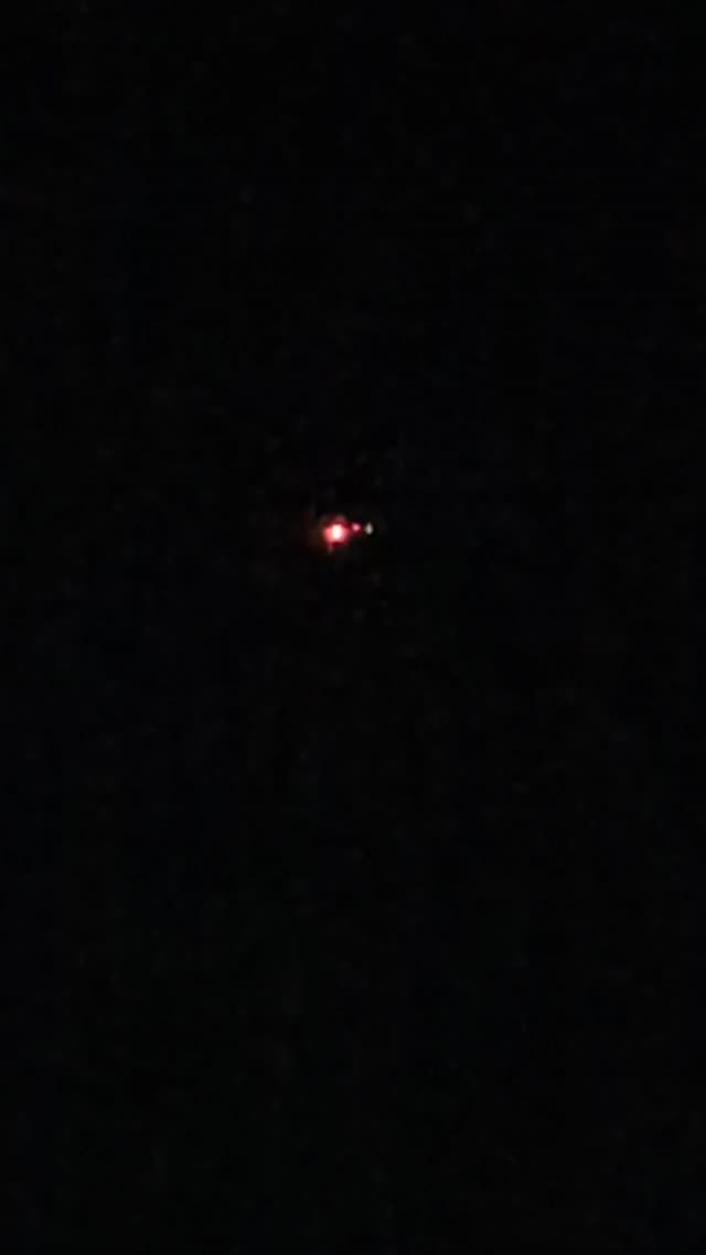 About A Mile Away From Seatac Hovering For Over 20 Minutes