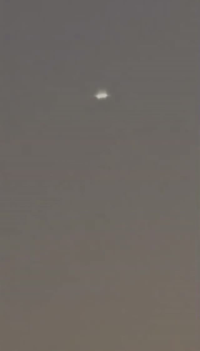Strange Spinning Ufo Filmed In Green Valley, Illinois - September 2024