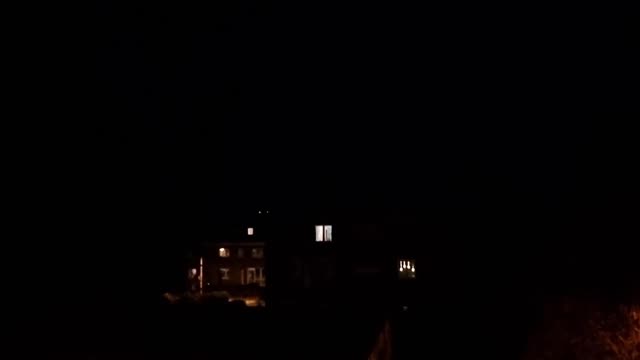 Three Flickering Uaps, Germany Dsseldorf, 26th December
