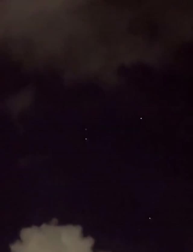 Are These UAP Moving Too Fast To Be Starlink Recorded In Brisbane