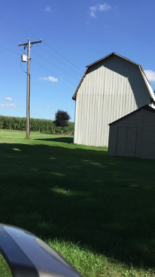 Unknown Objects Flying Parallel In Northeast Indiana