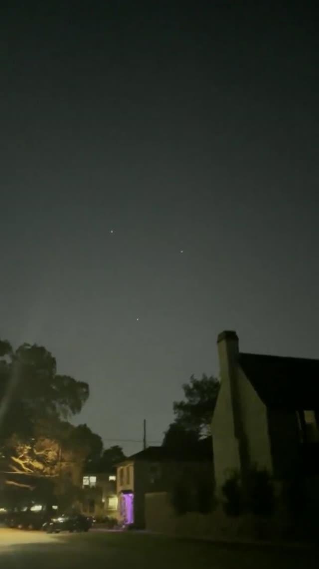 UFO Video – Houston, TX (September 9, 2022)