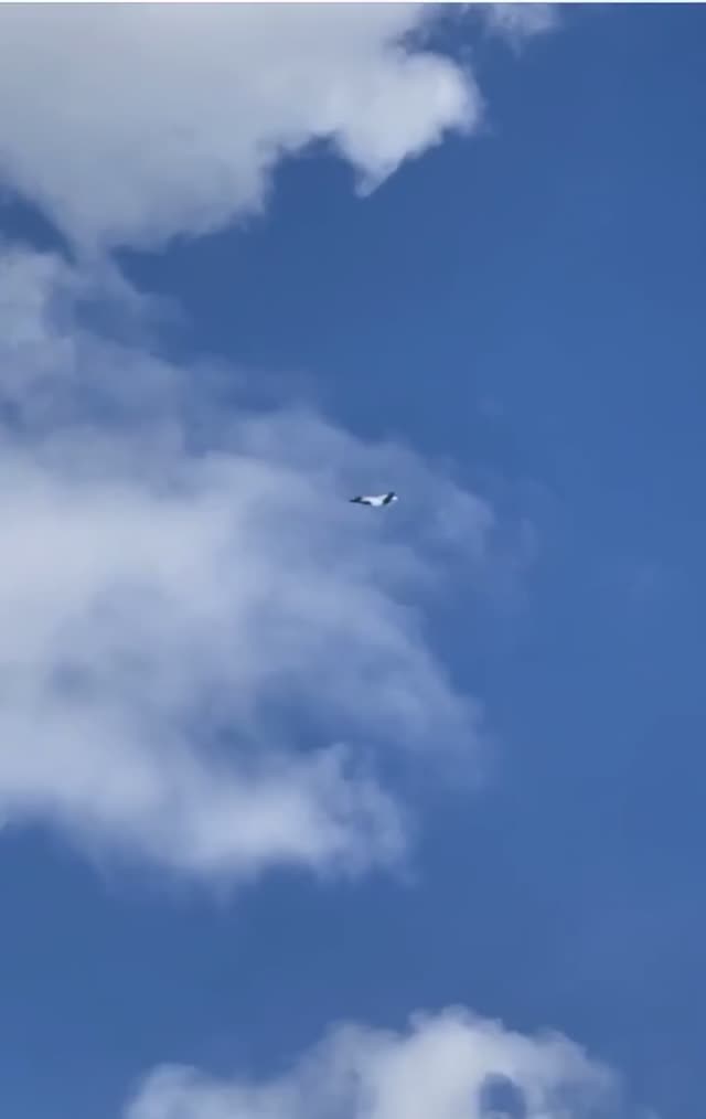 UFO Video – Chesterfield, Missouri, USA