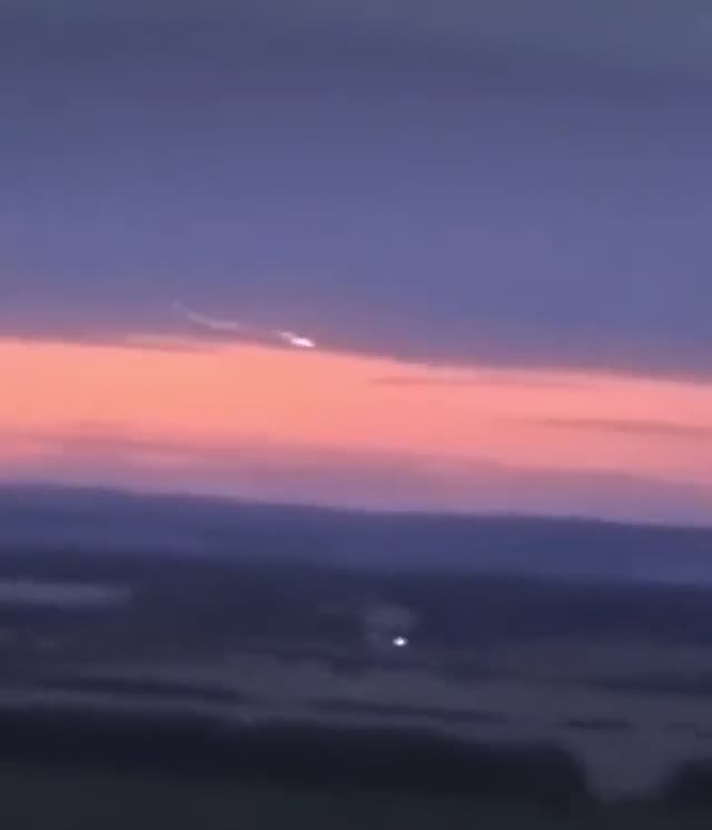 UFO Video – England (September 18, 2022)