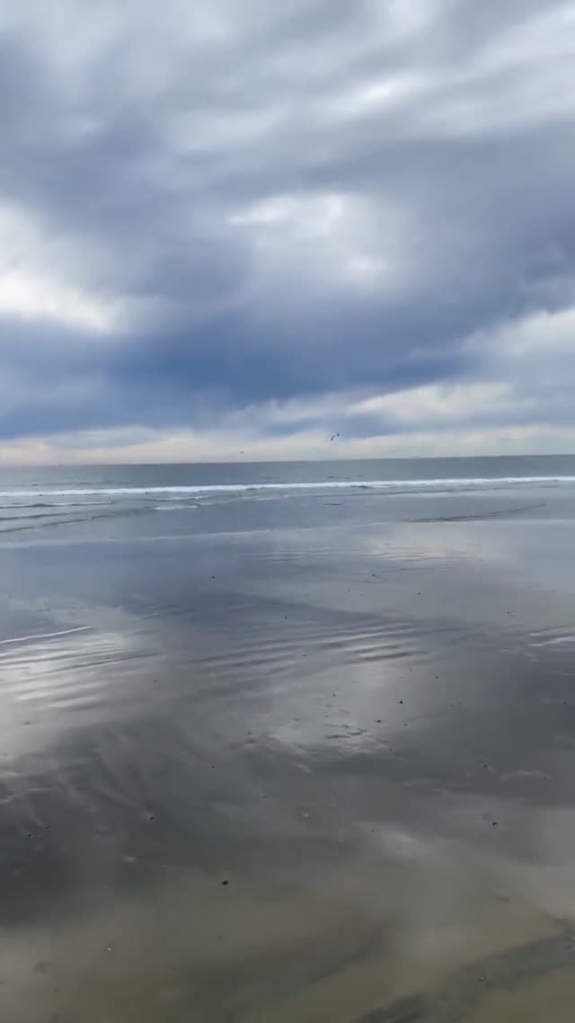 UFO Video – Oceanside, California (2022)