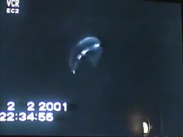 UFO Video – Norway (February 2, 2001)