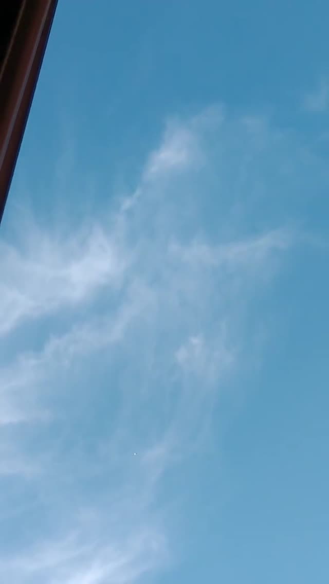 UFO Video – Cleveland Heights, Ohio, USA (October 19, 2021)