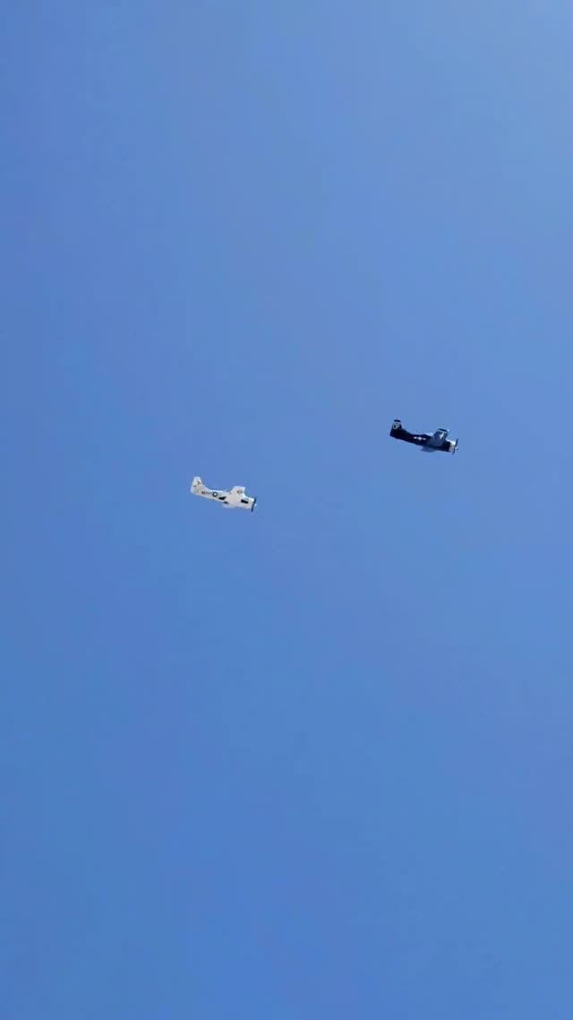 UFO Video – Palm Springs, CA (2022)