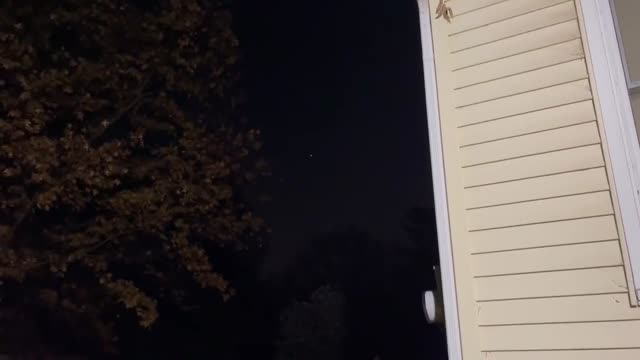 UFO Video – Overland Park, Kansas (December 10, 2022)