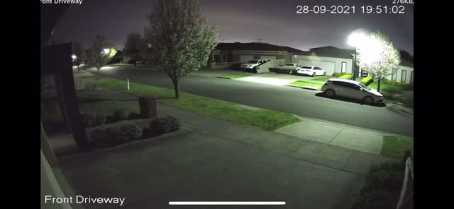 UFO Video – Geelong, Australia (September 28, 2021)