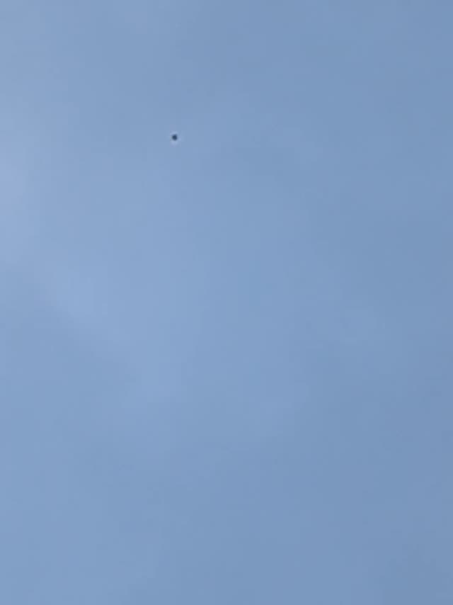 UFO Video – Bat Yam, Israel (December 6, 2022)