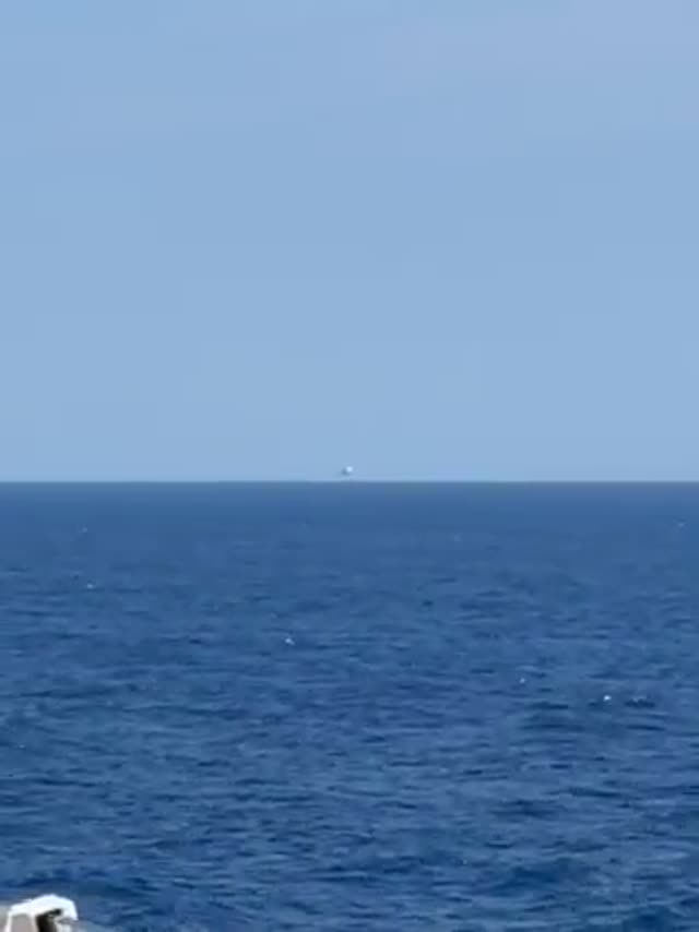 UFO Video – off Cape Hatteras, North Carolina