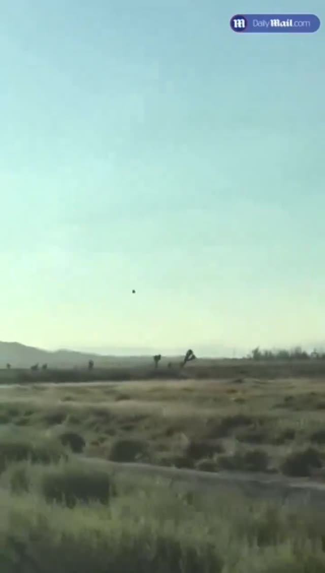 UFO Video – El Mirage, CA (2020)