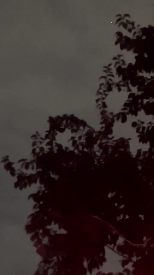 UFO Video – New York City, New York, USA (June 1, 2024)