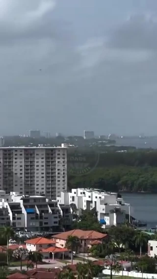 UFO Video – Miami, Florida (2023)