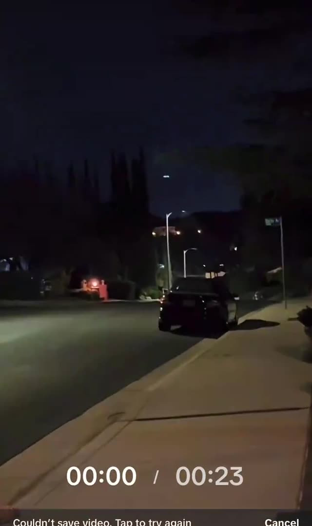 UFO Video – Oakland, CA (August 16, 2024)