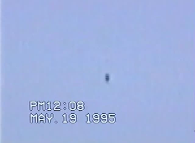 UFO Video – Italy (May 19, 1995)