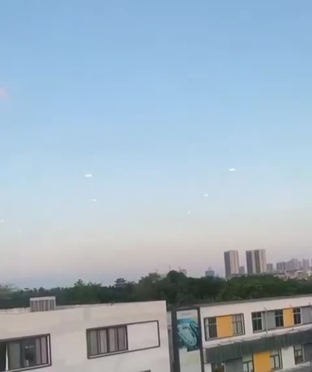 UFO Video – Guangzhou, China (November 23, 2024)