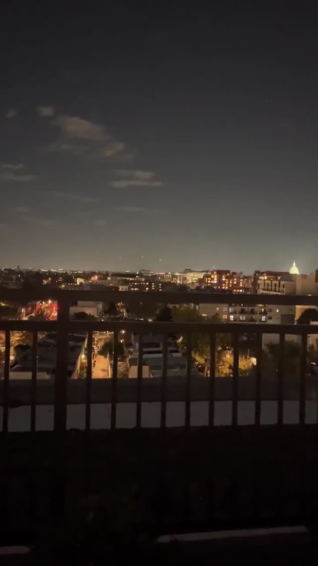 UFO Video – Washington, D.C., USA (November 26, 2024)