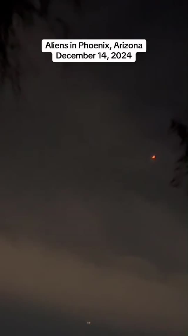 UFO Video – Phoenix, AZ (December 14, 2024)