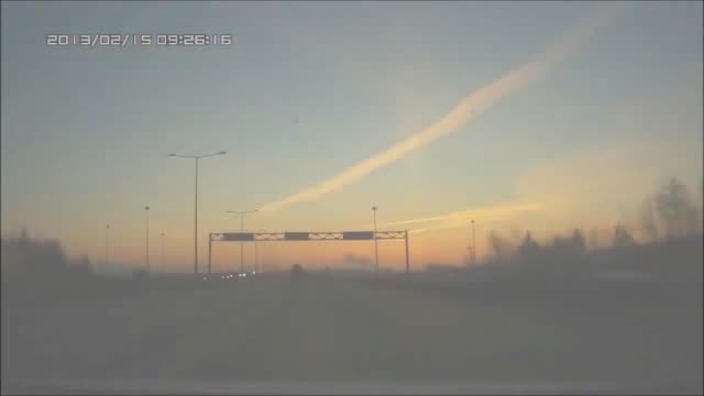 UFO Video – Chelyabinsk, Russia (February 15, 2013)