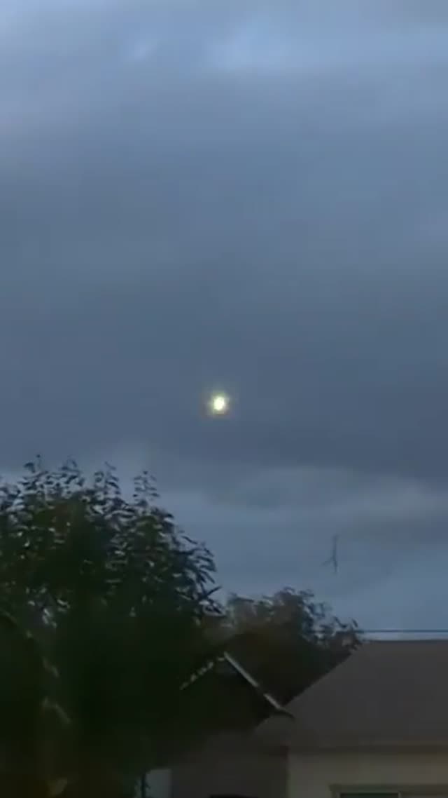 UFO Video – Michigan, USA (2024)
