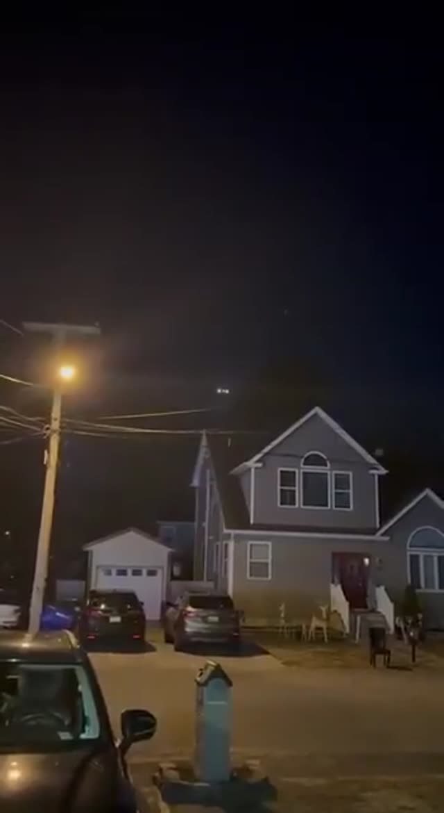UFO Video – Neptune, NJ, USA (December 12, 2024)