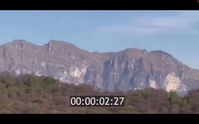 UFO Video (April 12, 2025)