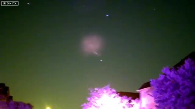 UFO Video – Miami, Florida, USA (April 22, 2025)