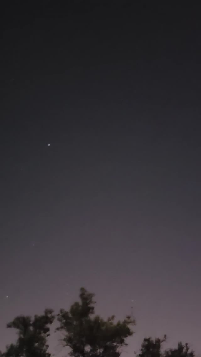 UFO Video – Perth, Australia (May 15, 2025)