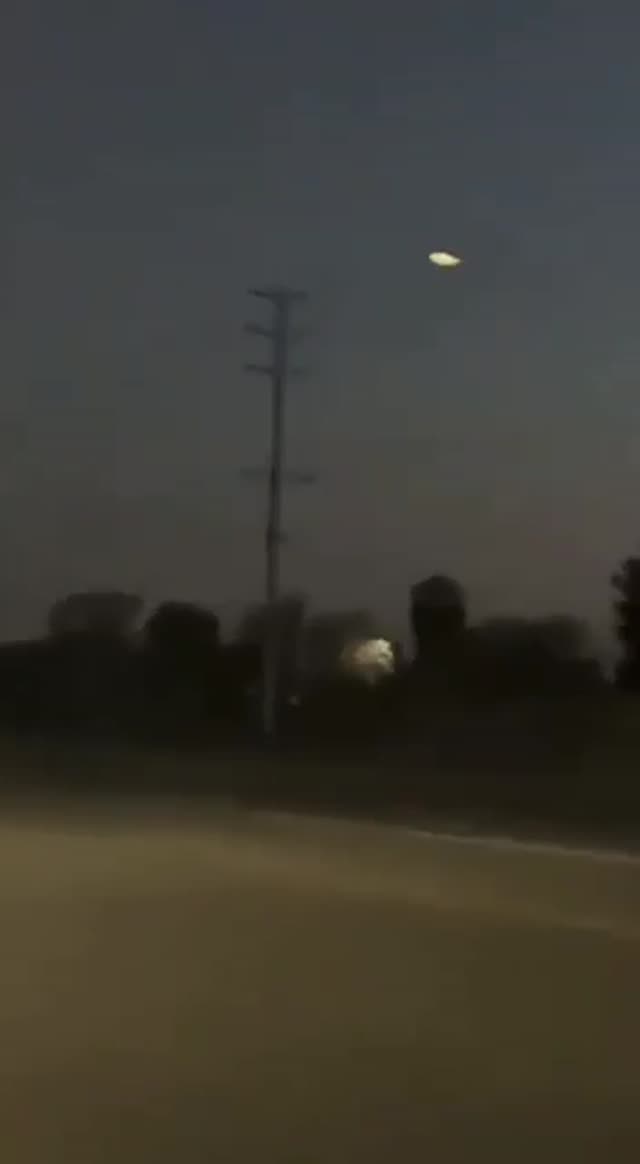 UFO Video – Visalia, California, USA (September 10, 2025)
