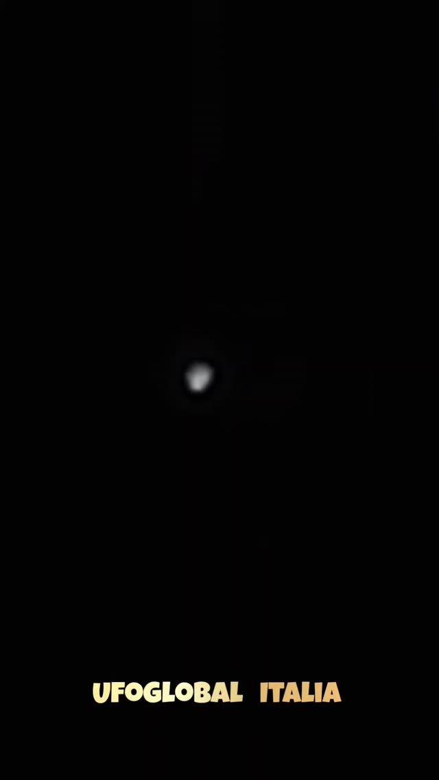 UFO Video – Olbia, Sardegna, Italy (October 12, 2025)