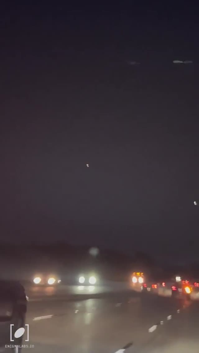 UFO Video – Denton, Texas, USA (October 15, 2025)