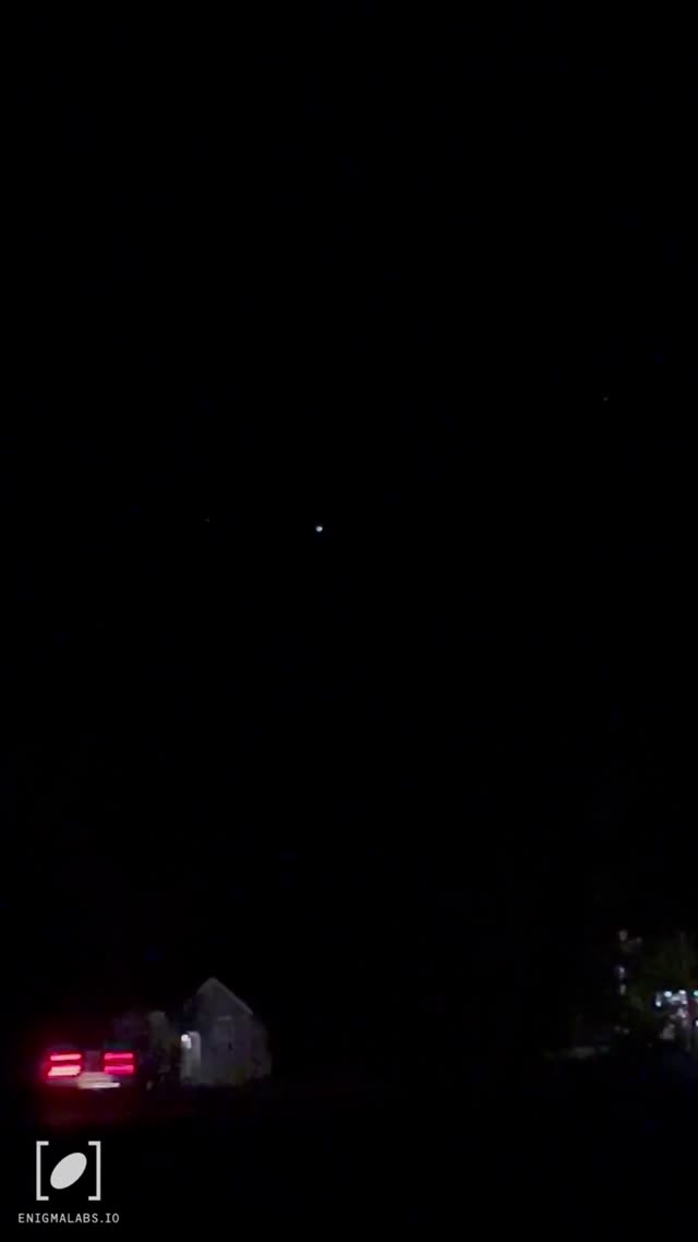 UFO Video – Wahnapitae, Ontario, Canada (September 28, 2025)