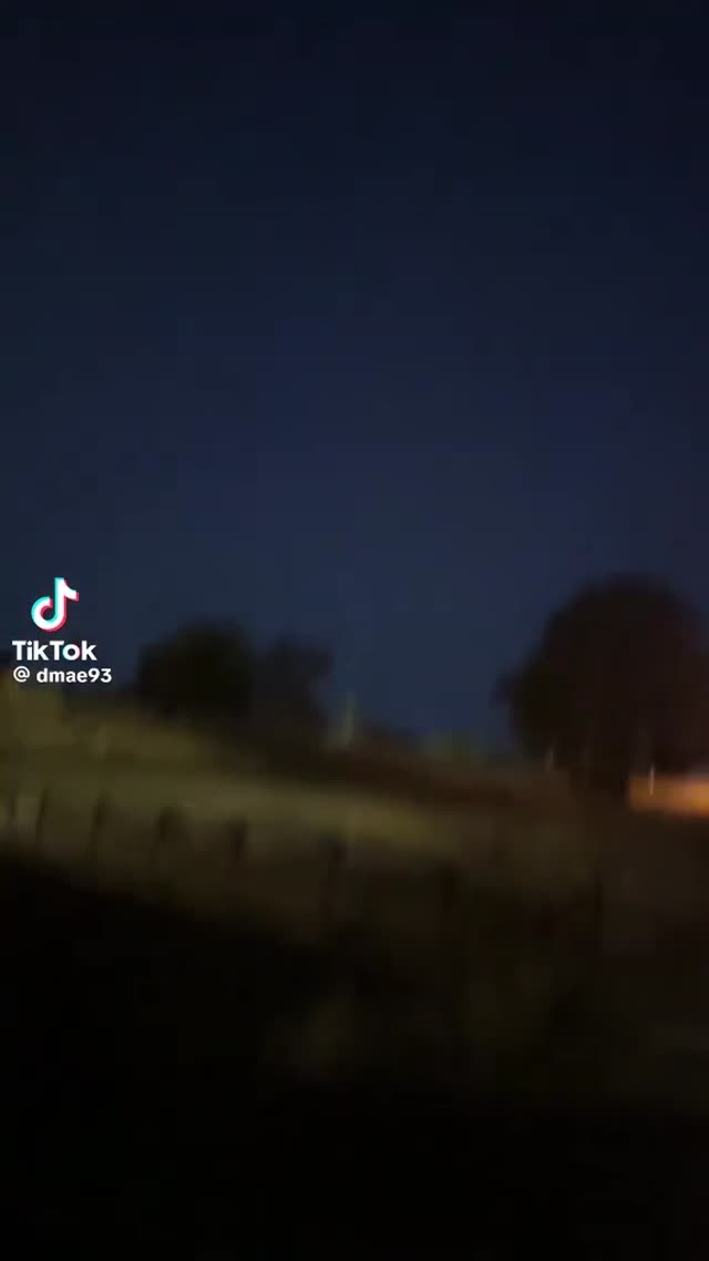 UFO Video – Rapid City, South Dakota, USA (September 25, 2025)
