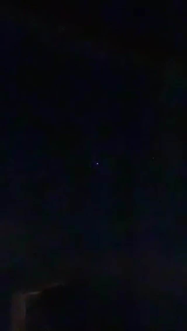 UFO Video – Calgary, Alberta, Canada (September 26, 2025)