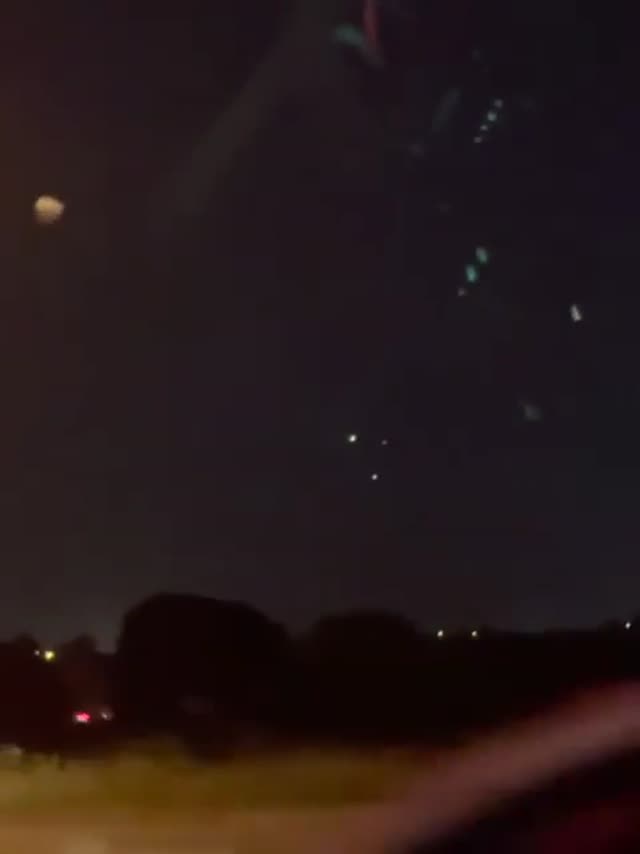UFO Video – Toronto, Canada (September 23, 2023)