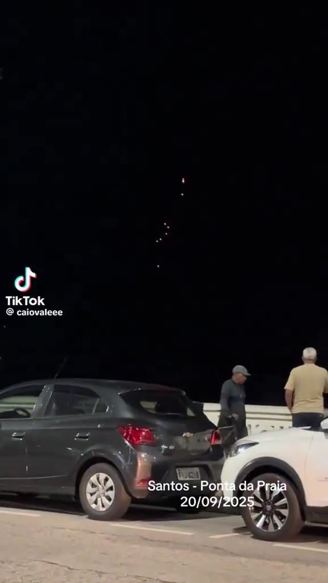 UFO Video – São Paulo, Brazil (September 20, 2025)