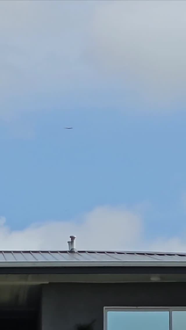 UFO Video – Arima, Trinidad and Tobago (April 27, 2025)