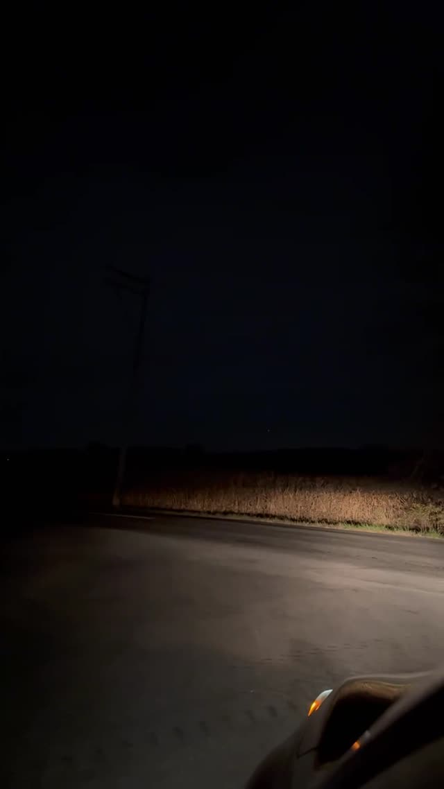 UFO Video – New Columbia, Pennsylvania, USA (November 2, 2025)