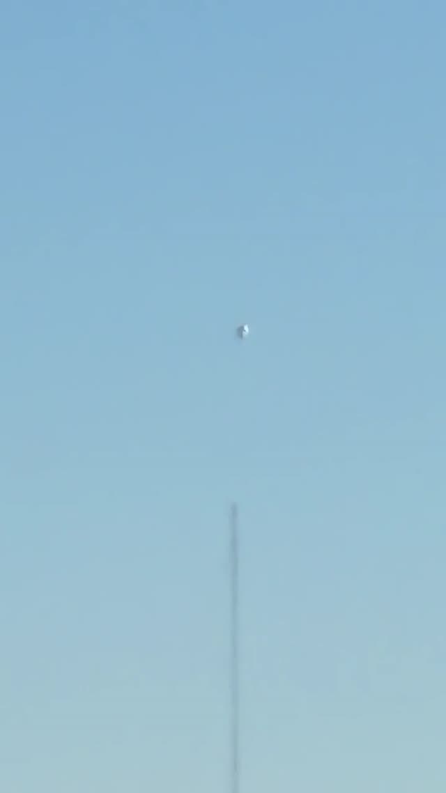 UFO Video – Joshua Tree, California, USA (November 7, 2025)