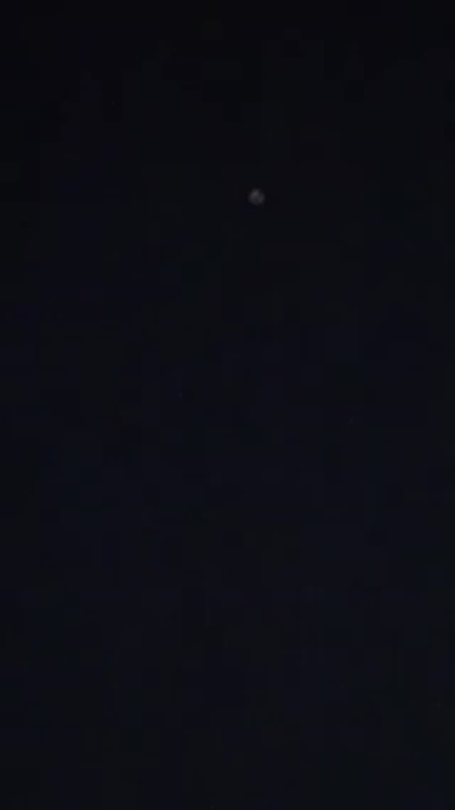 UFO Video – Las Vegas, Nevada, USA (November 6, 2025)