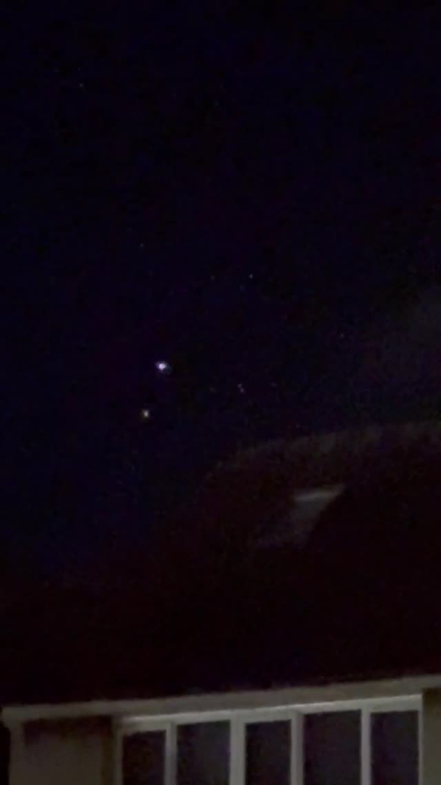 UFO Video – Dalkeith, Scotland, UK (November 19, 2025)
