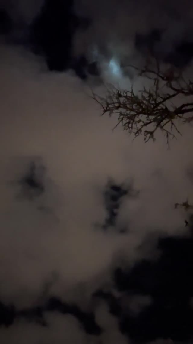 UFO Video – Austin, Texas, USA (December 28, 2025)