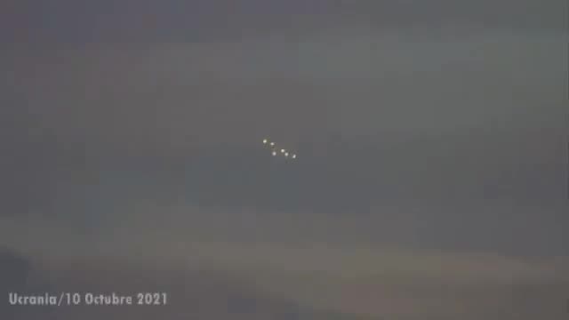 UFO Video – Kyiv, Ukraine (March 16, 2022)