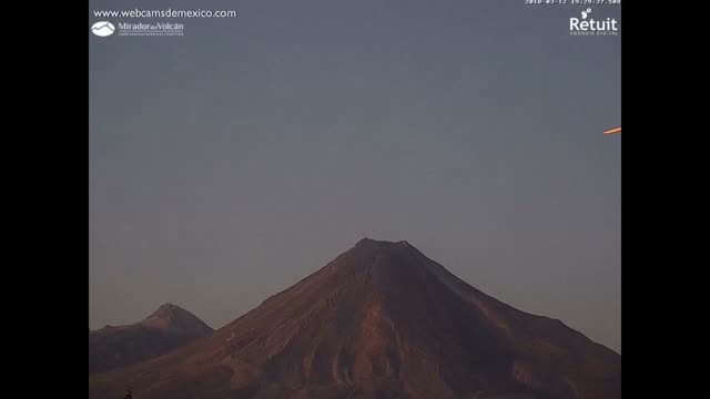 UFO Video – Colima Volcano, Mexico (March 12, 2018)