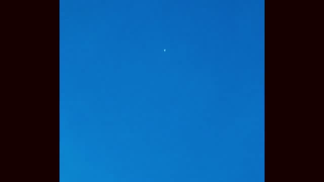 UFO Video – Yelm, WA (May 18, 2022)