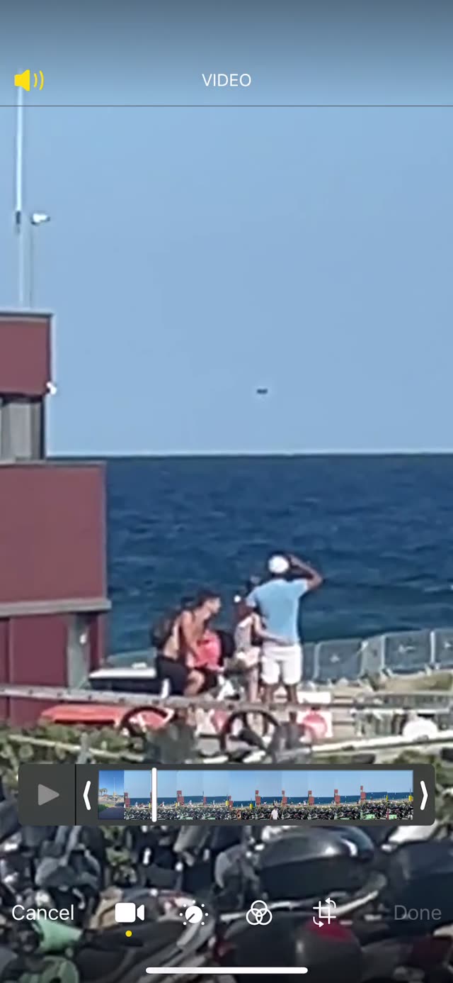 UFO Video – Barcelona, Italy (July 1, 2022)