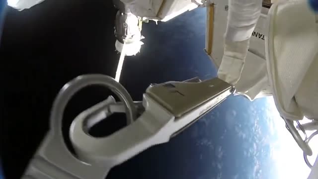 UFO Video – Orbit (2023)